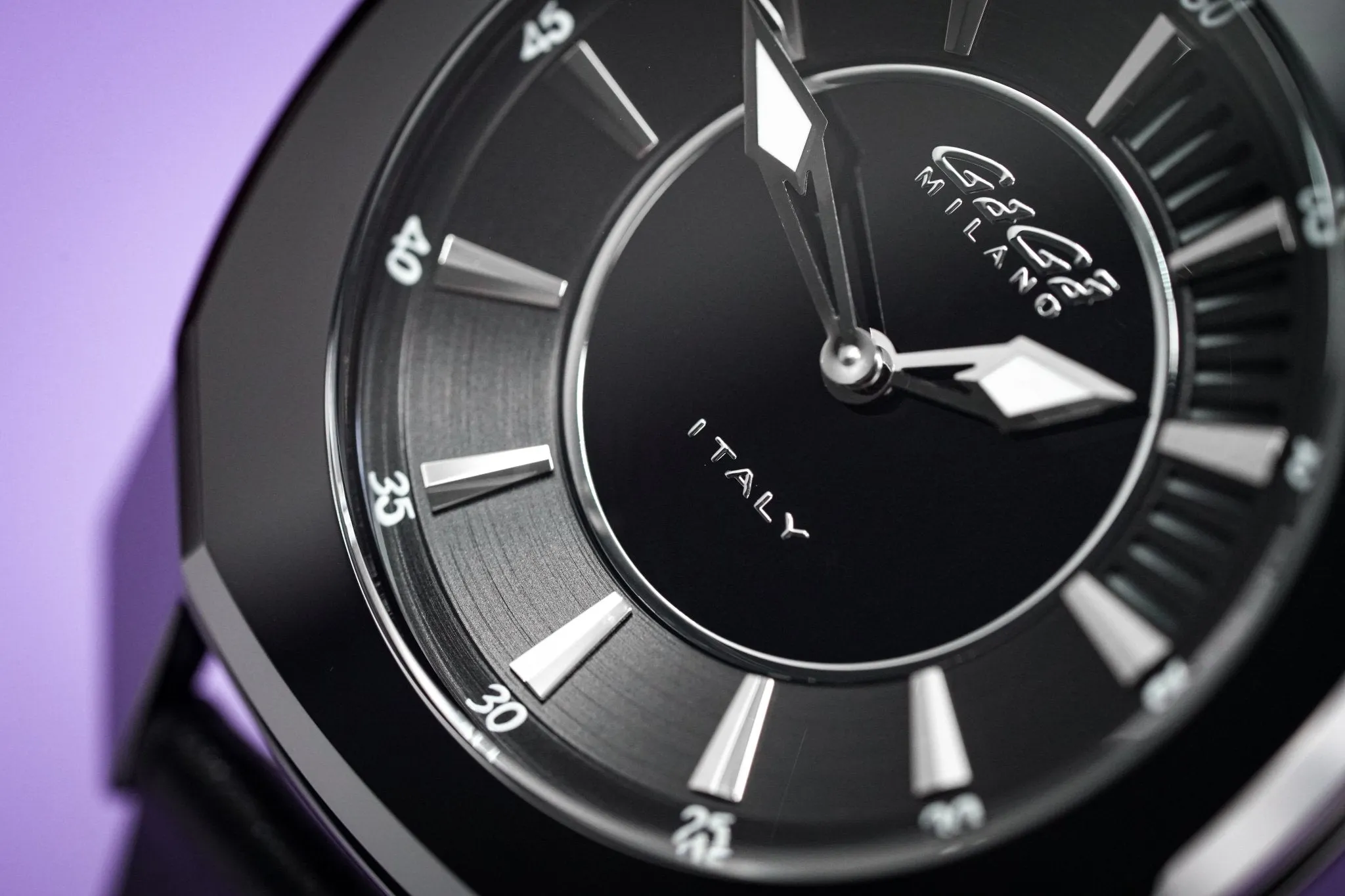 Gaga Milano Watch Frame_One Black Ceramic 7252.01