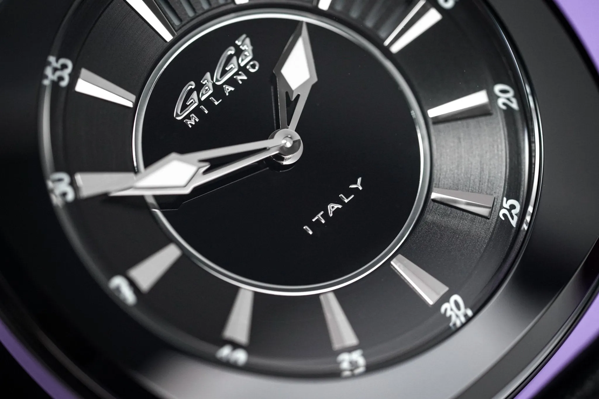 Gaga Milano Watch Frame_One Black Ceramic 7252.01