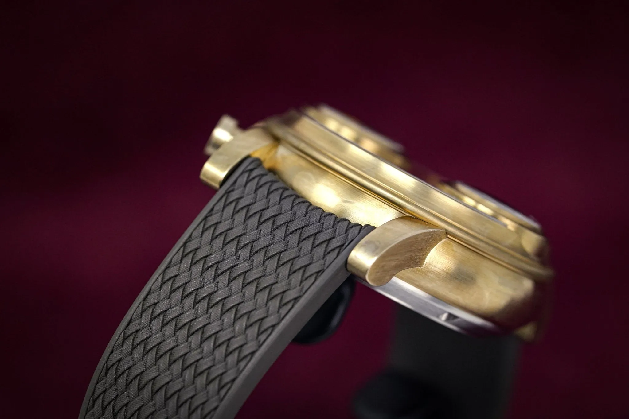 Graham Swordfish Bronze Green Dial 2SXAK.G01A