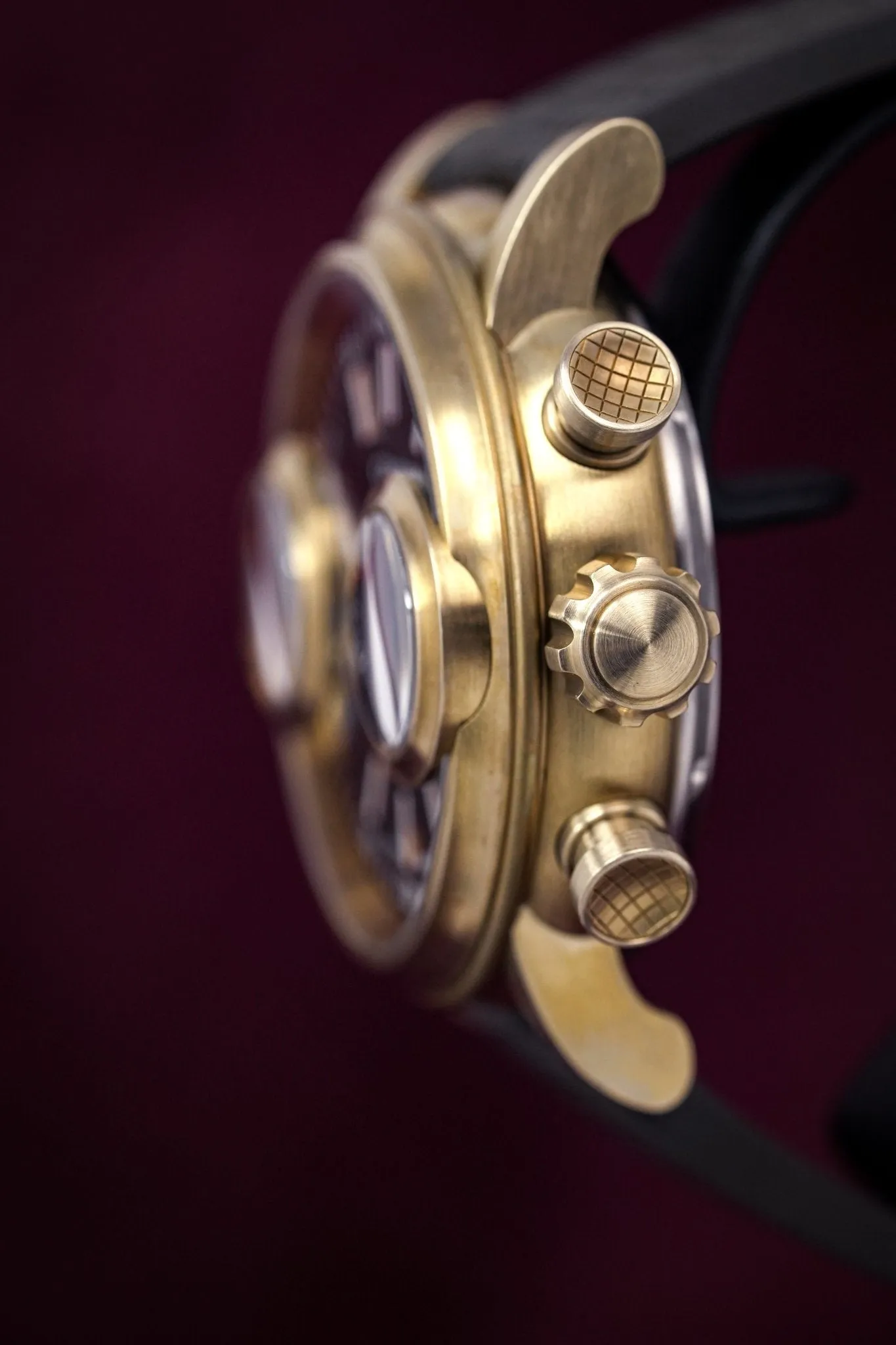 Graham Swordfish Bronze Green Dial 2SXAK.G01A
