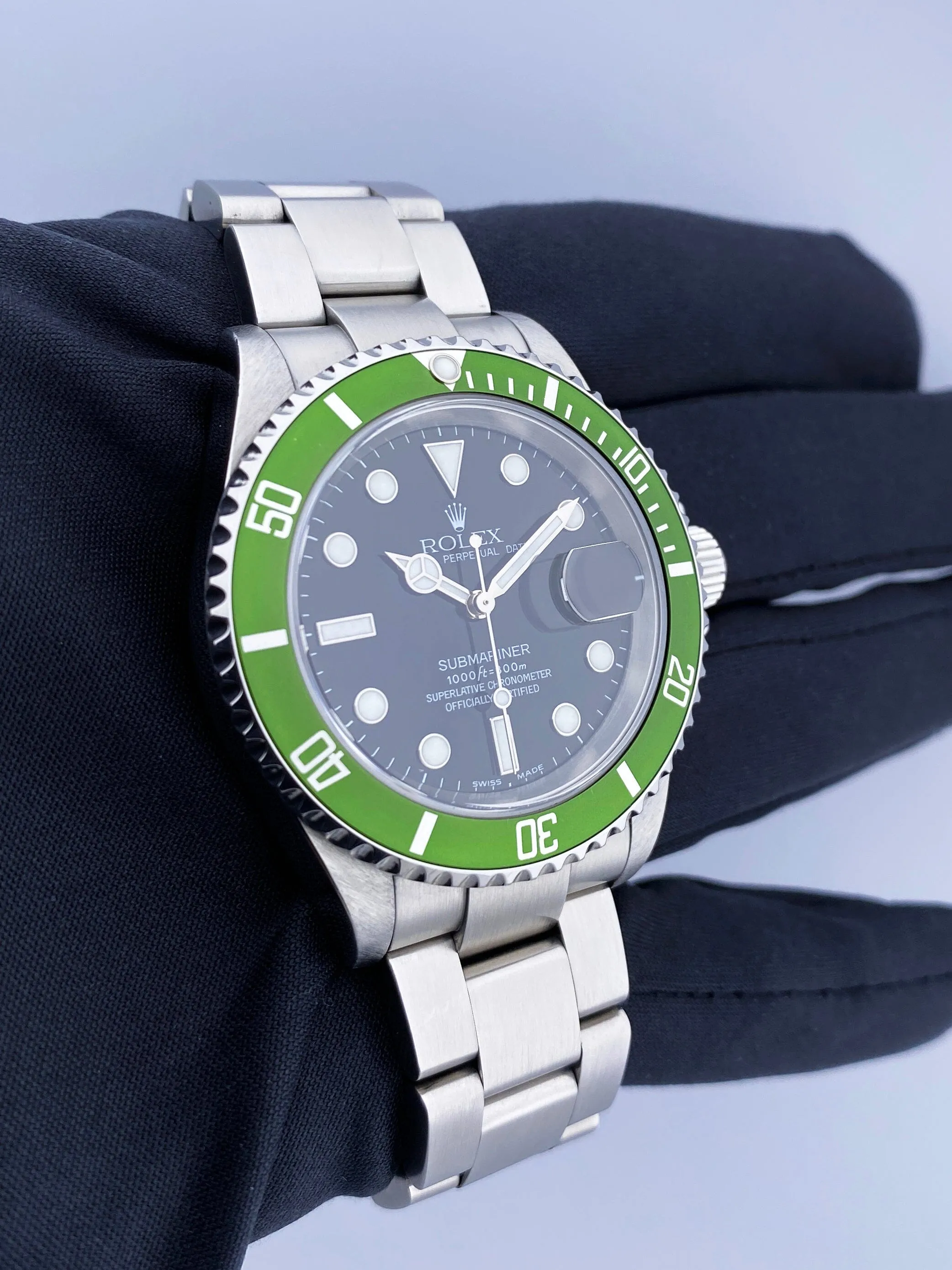 Rolex Submariner 16610LV Kermit Flat 4 Mens Watch Box Papers
