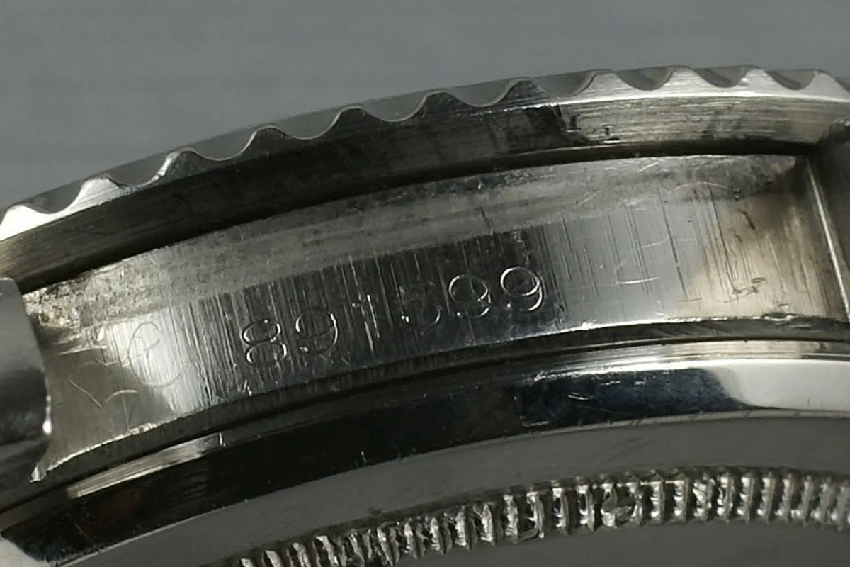 Rolex Submariner 5513 Pointy Crown Gaurd Case