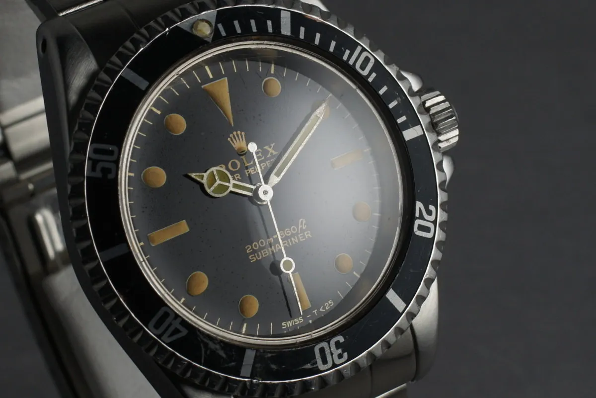 Rolex Submariner 5513 with Glossy Gilt Dial