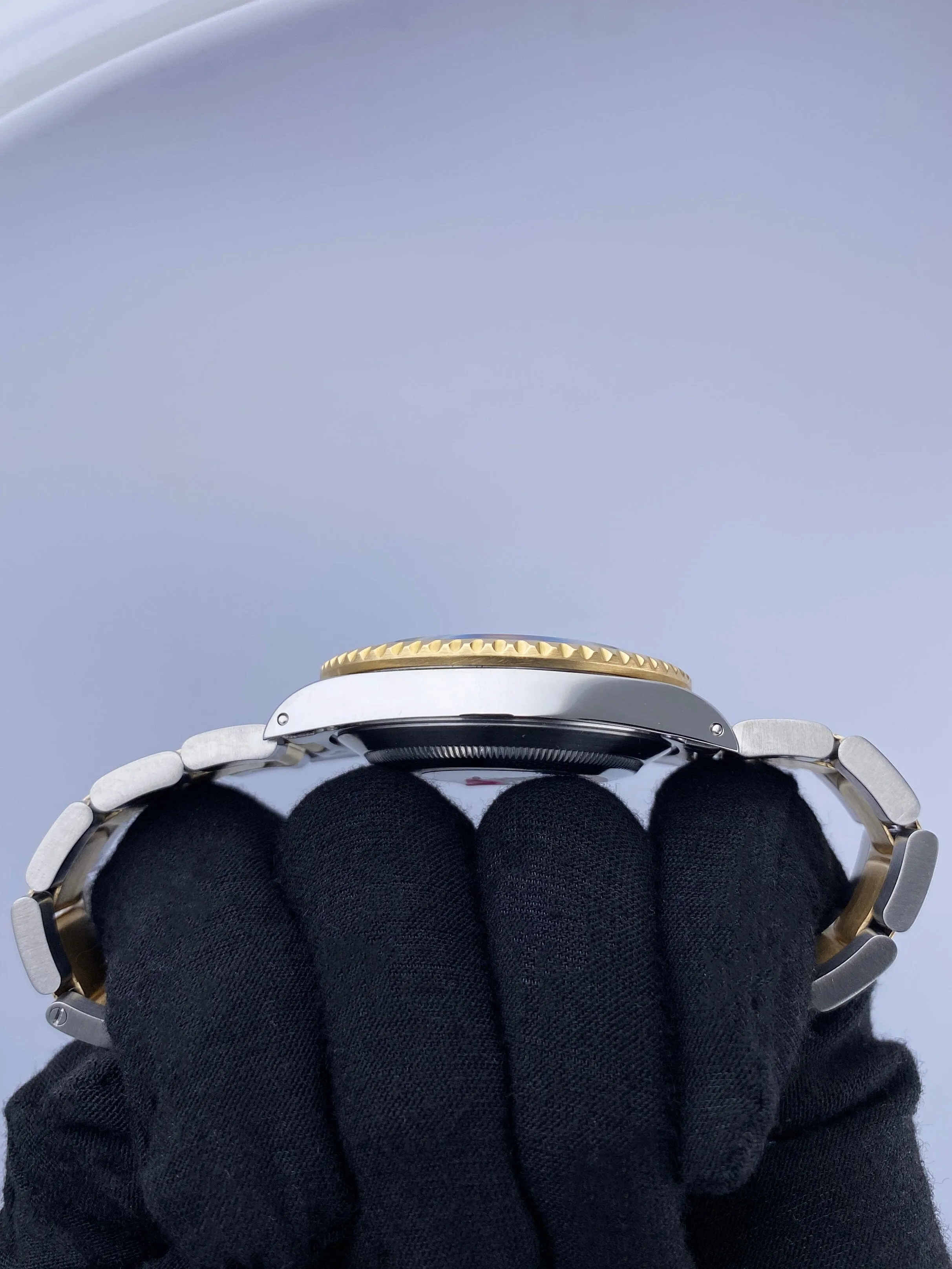 Rolex Submariner Date 16613 Blue Dial Mens Watch Box Papers