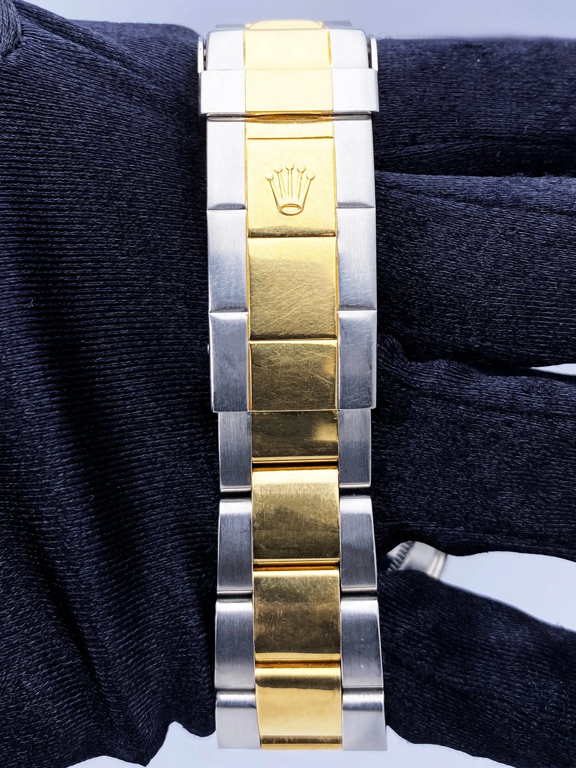 Rolex Submariner Date 16613 Serti Dial Mens Watch