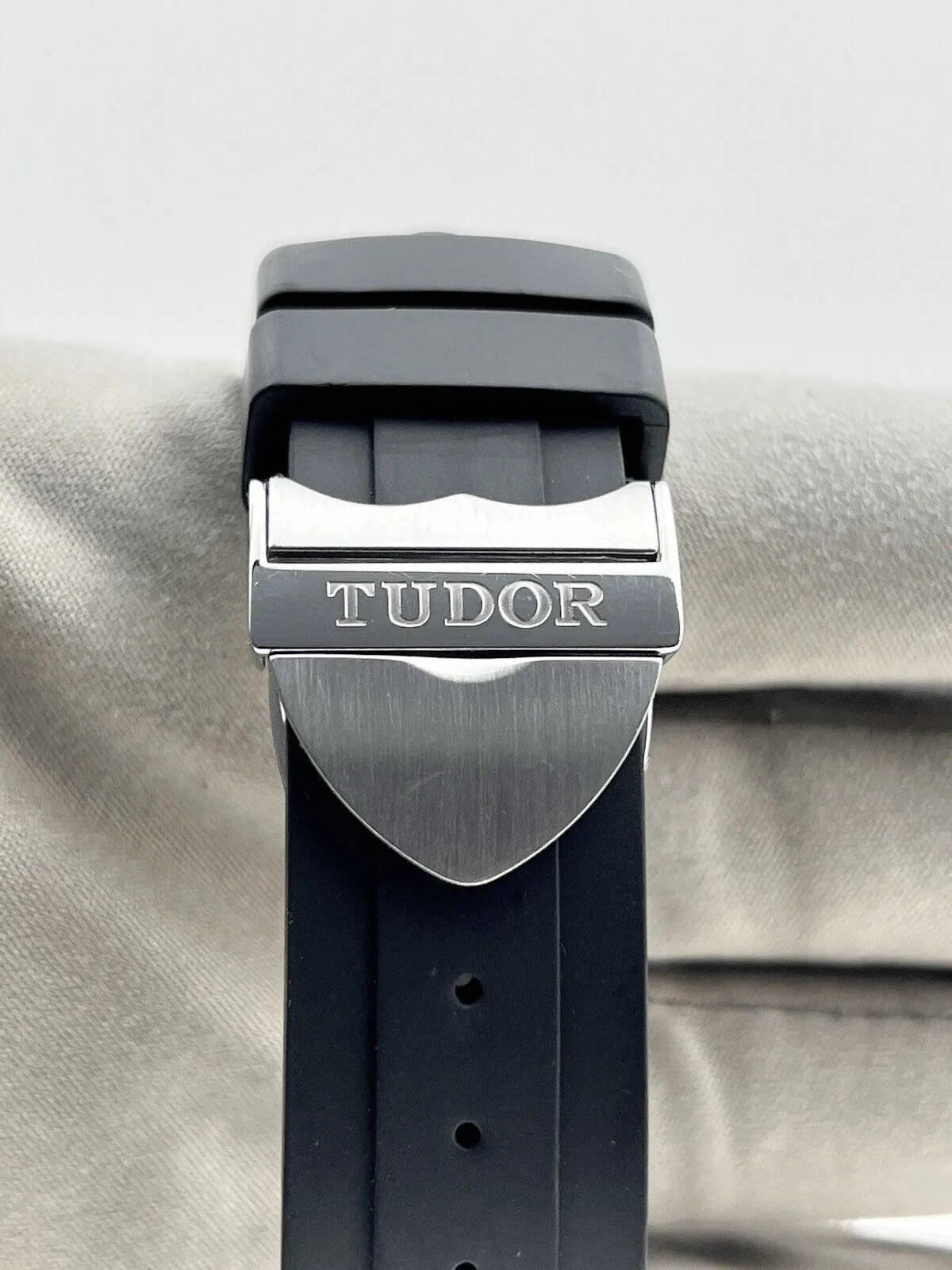 Tudor Fastrider Chronograph Automatic 42mm Steel Mens Strap Watch Date Ref-42010