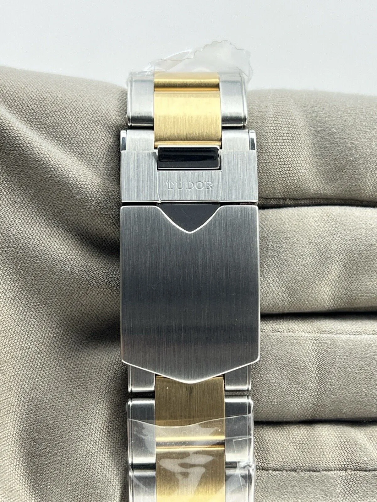 TUDOR Heritage Black Bay S&G 79733N Date 2 Tone 18k Gold Automatic Watch