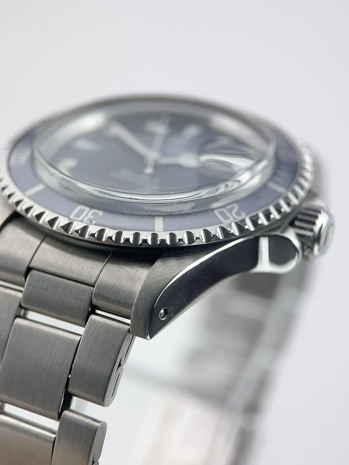Tudor Submariner Stainless Steel Blue Dial 40mm Automatic Men’s Watch 79090