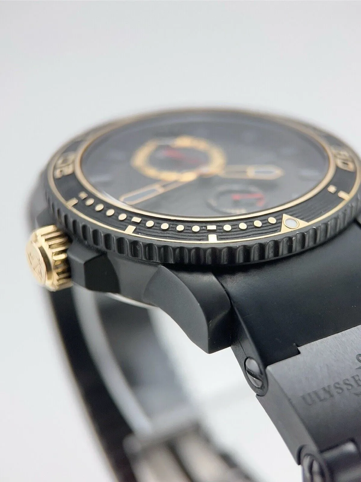 Ulysse Nardin Diver Steel Black Dial 42mm Automatic Mens Watch 263-39 W/ Box