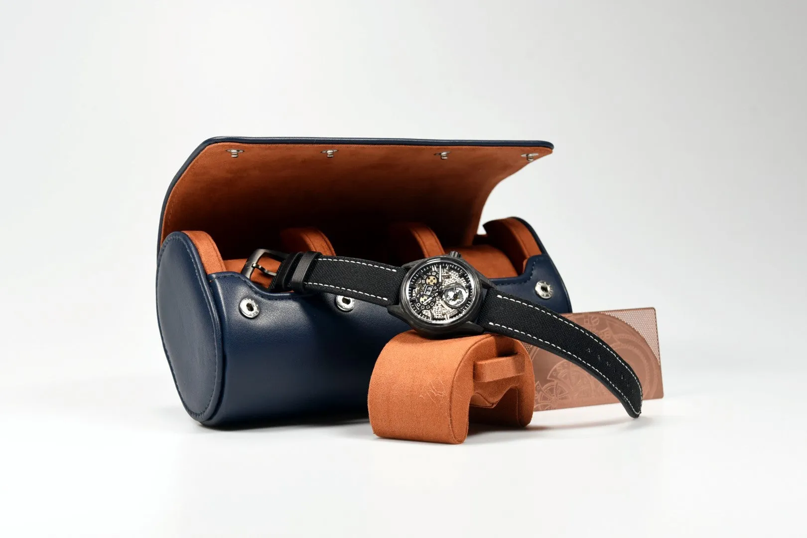 Zelos Spearfish Dual Time Carbon Moonscape (Pre-owned)