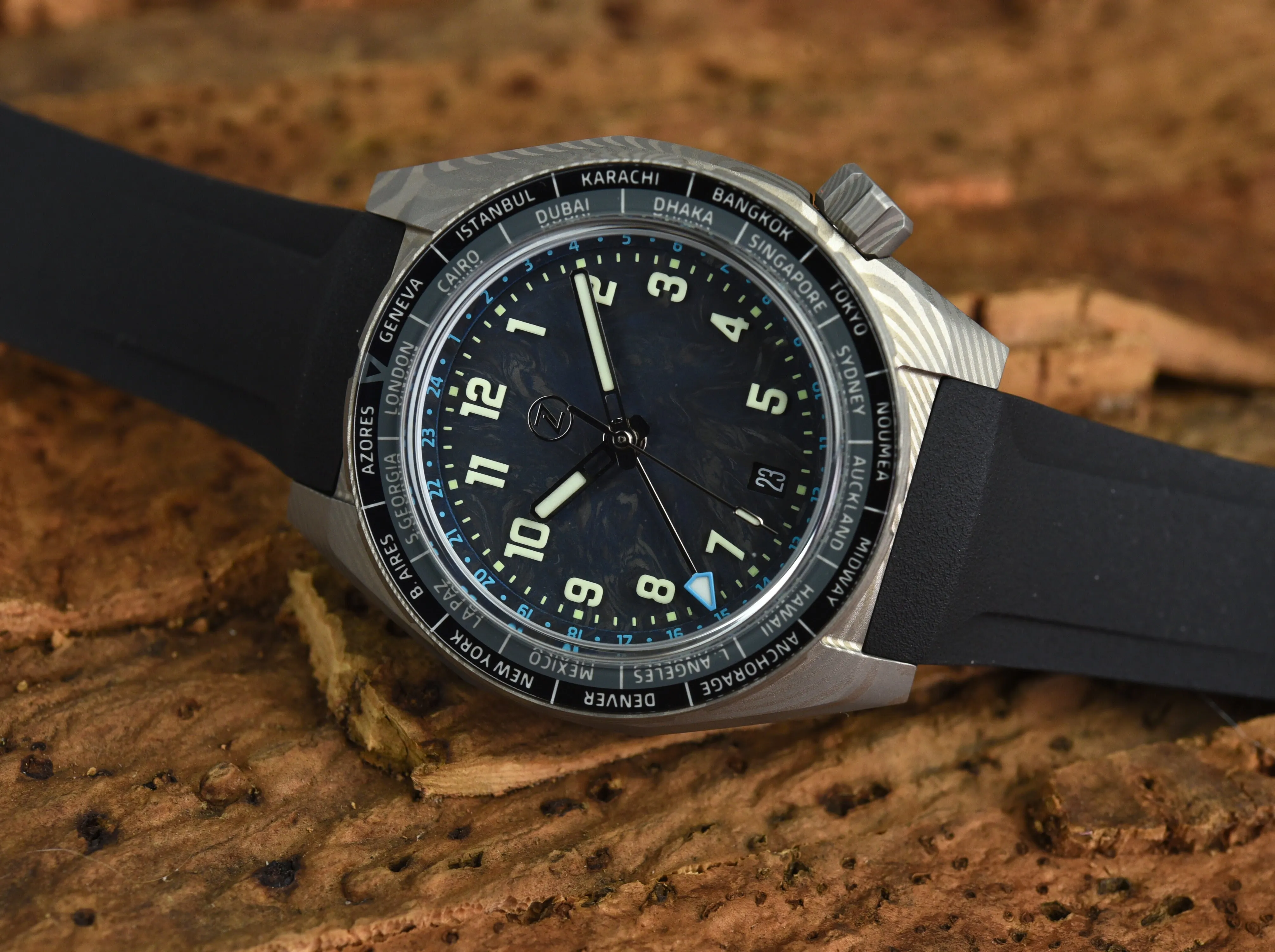 Zelos Thresher Damascus Limited Edition (Pre-owned)