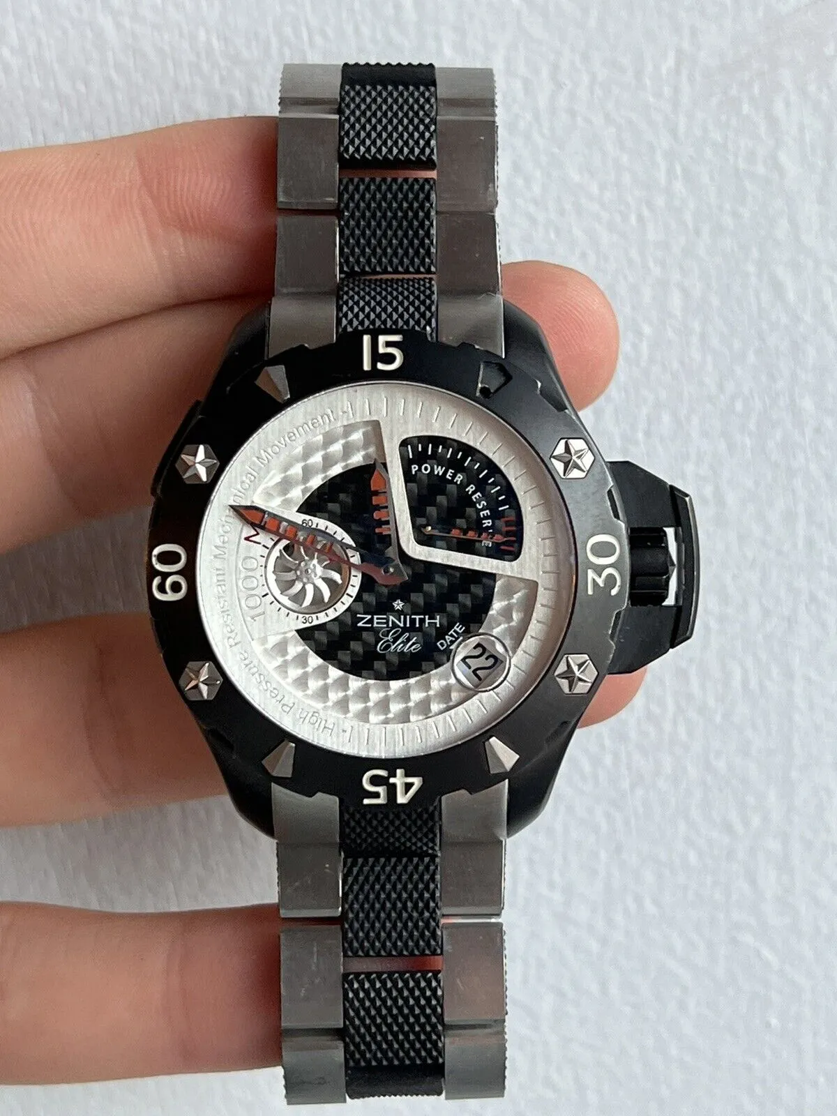 Zenith Defy Extreme Titanium Automatic Diver Watch Power Reserve 96.0515.685