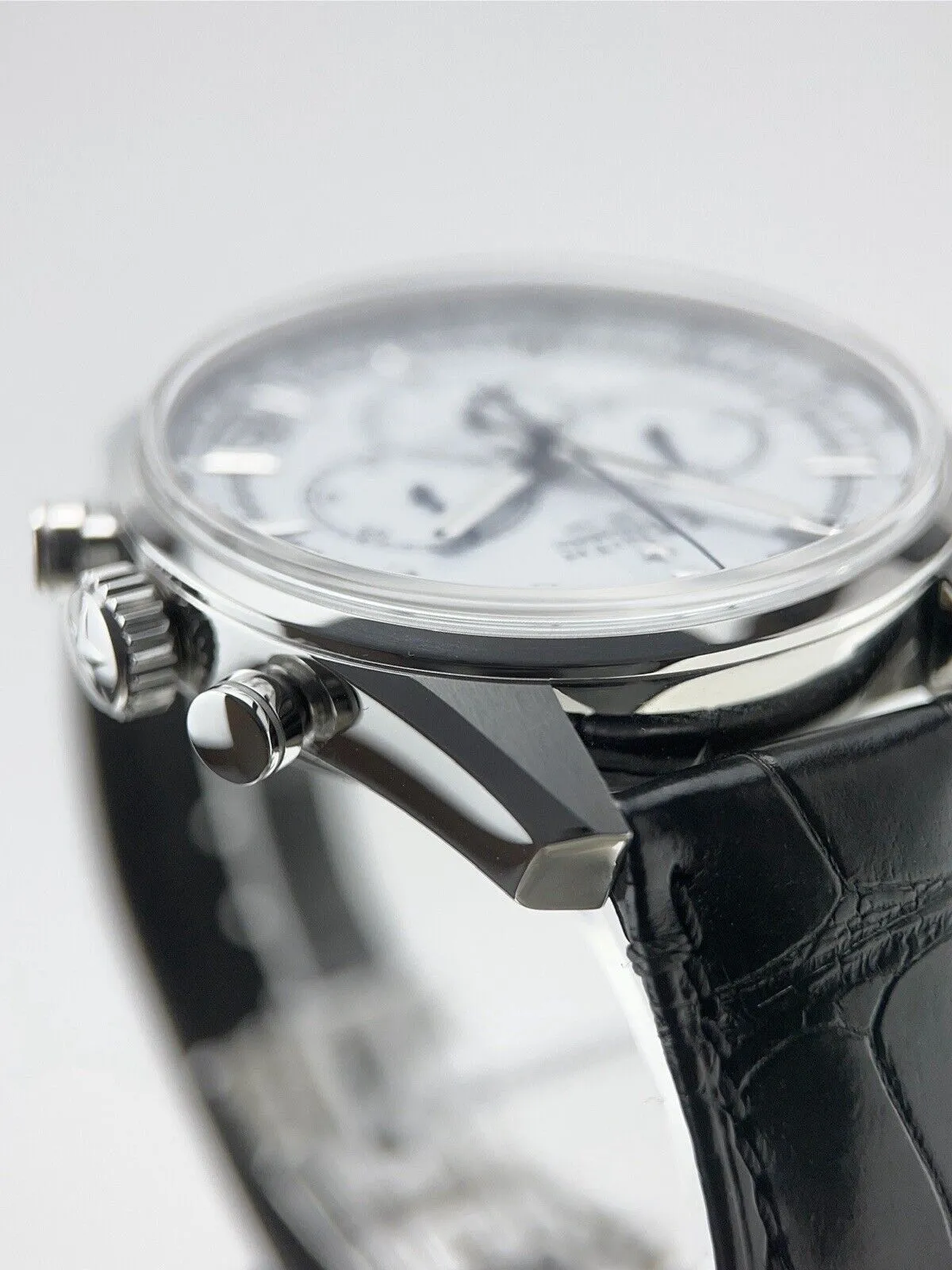Zenith El Primero Stainless Steel White Dial 42mm Automatic Men’s Watch